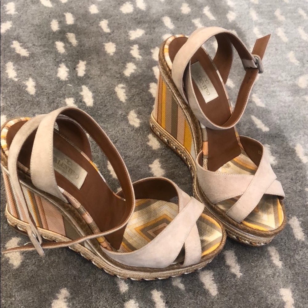 Valentino wedges sz38 “1975 wedge”